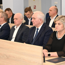 Nowa radna i patowe głosowanie. Burzliwa sesja Rady Miejskiej w Szubinie